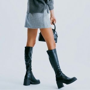 Black Chunky Heeled Leather Boots Size 6.5